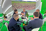 EkoNiva signs a number of contracts at Agrosalon 2022
